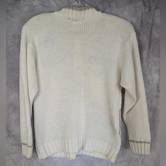 Nicole Winter Medium Vintage Sweater Floral Needlep-looking Designs - Picture 2 of 13